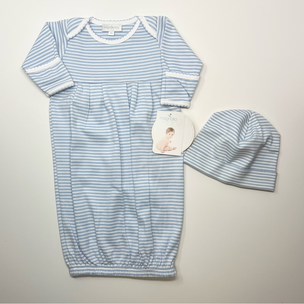 NWT Magnolia Baby Newborn Blue Striped Gown with Matching hat.